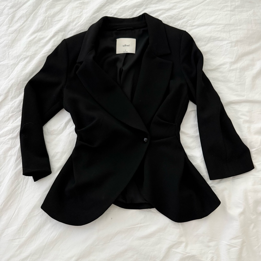 Wilfred Classic Black Blazer